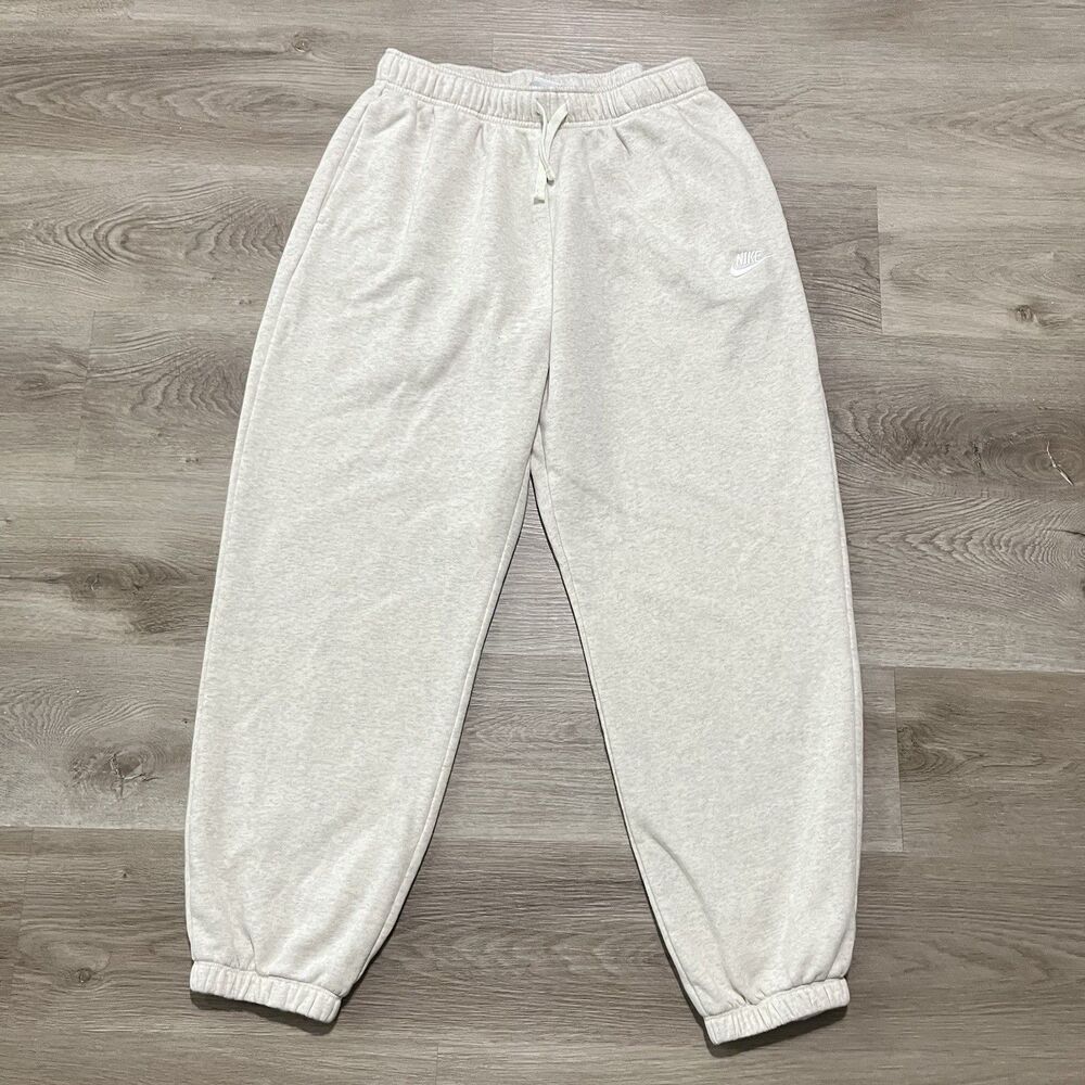 Nike Sportswear Club Fleece Oversized Sweatpants Womens Size Medium DQ5800-141